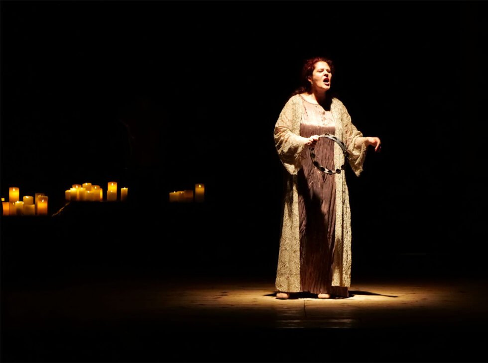 Artemisia Gentileschi Nautilus