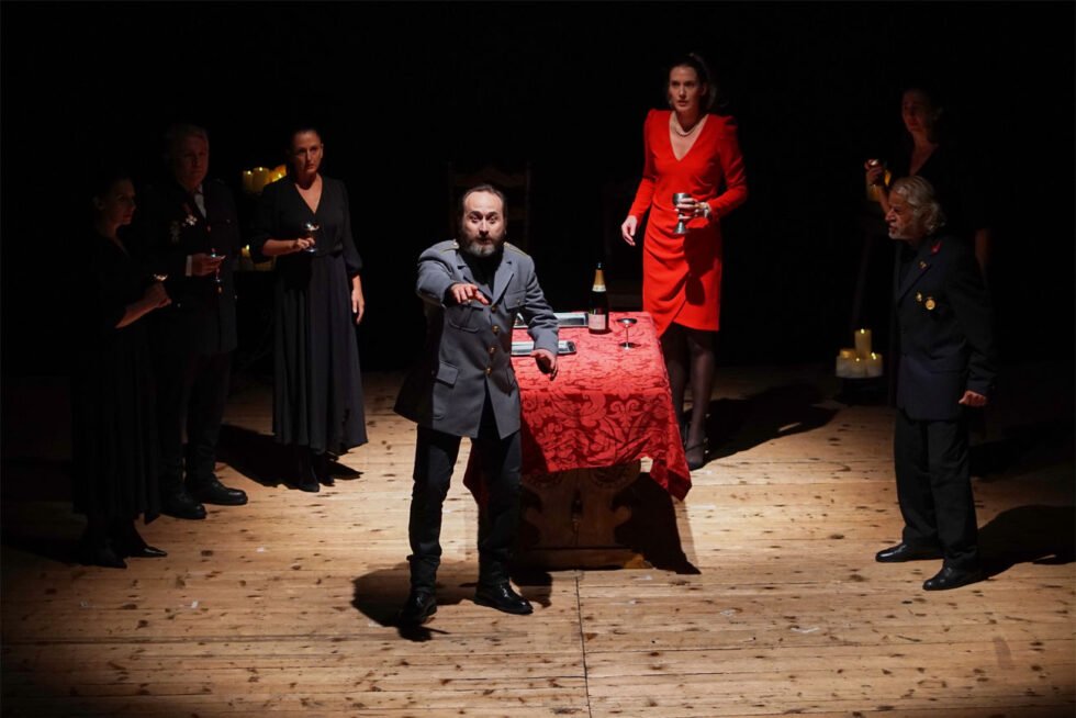 Macbeth Blackout Nautilus