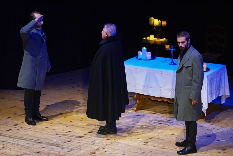 Macbeth Blackout Nautilus